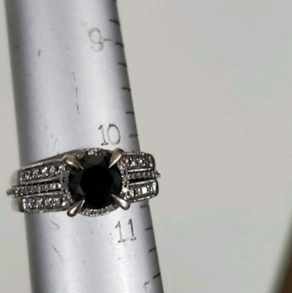 Authentic Zales 14kt White Gold and black/white diamond ringsm Set. Size 10.5/11 - Picture 4 of 5